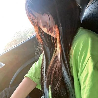 红。白。蓝