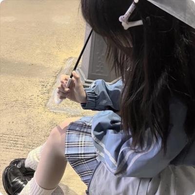 靓妹有难